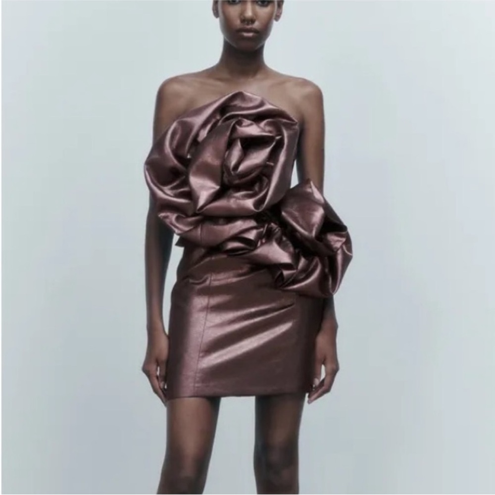 ZARA blogger favorite VOLUMINOUS FLOWER DRESS Metallic Bronze Mini Strappy Back